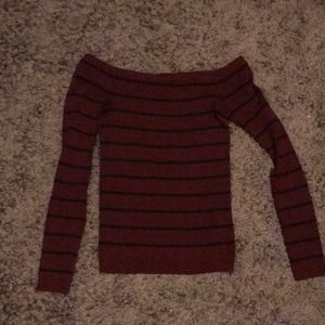 Off the shoulder American Eagle top!!